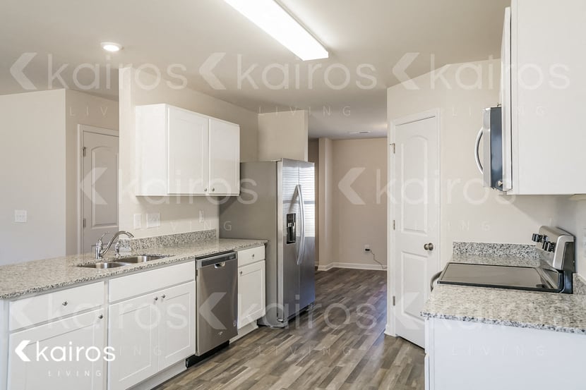 418 Waterfall Rd 5 Beds Apartment for Rent