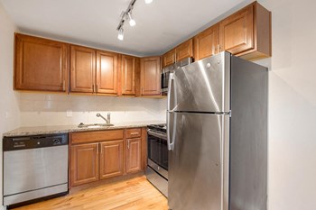 1050 N. Ogden Street 1 Bed Apartment for Rent - Photo Gallery 5