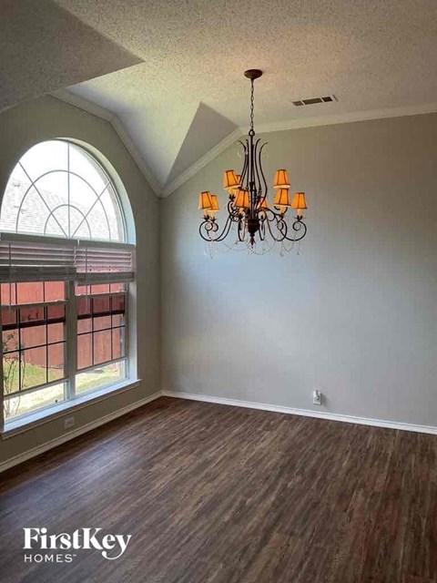 1265 Bedford Lane 4 Beds Apartment for Rent