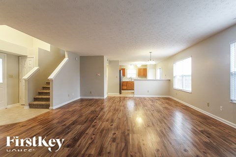 5842 Glen Haven Boulevard 3 Beds Apartment for Rent