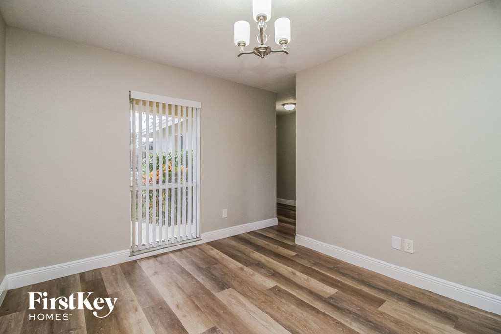 118 RUBY RED LANE 3 Beds House for Rent - Photo Gallery 4