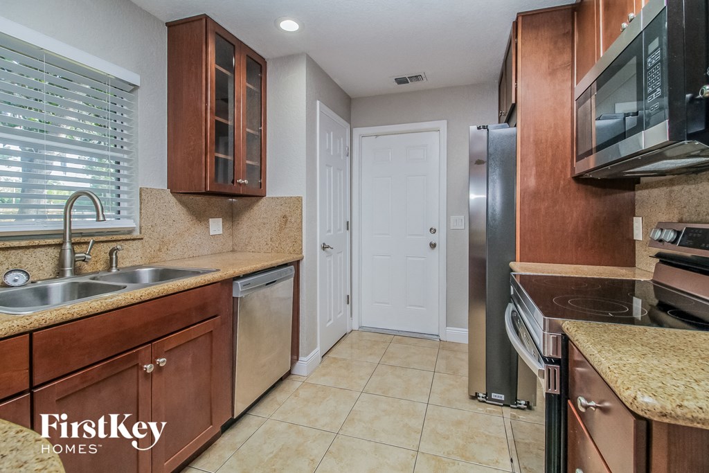 118 RUBY RED LANE 3 Beds House for Rent - Photo Gallery 6