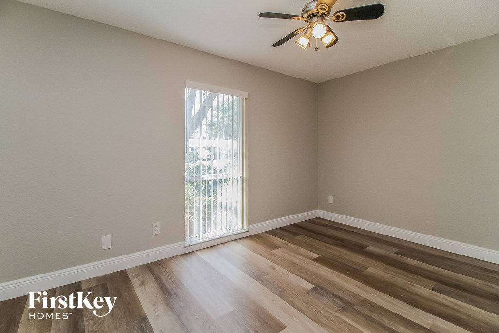 118 RUBY RED LANE 3 Beds House for Rent - Photo Gallery 8