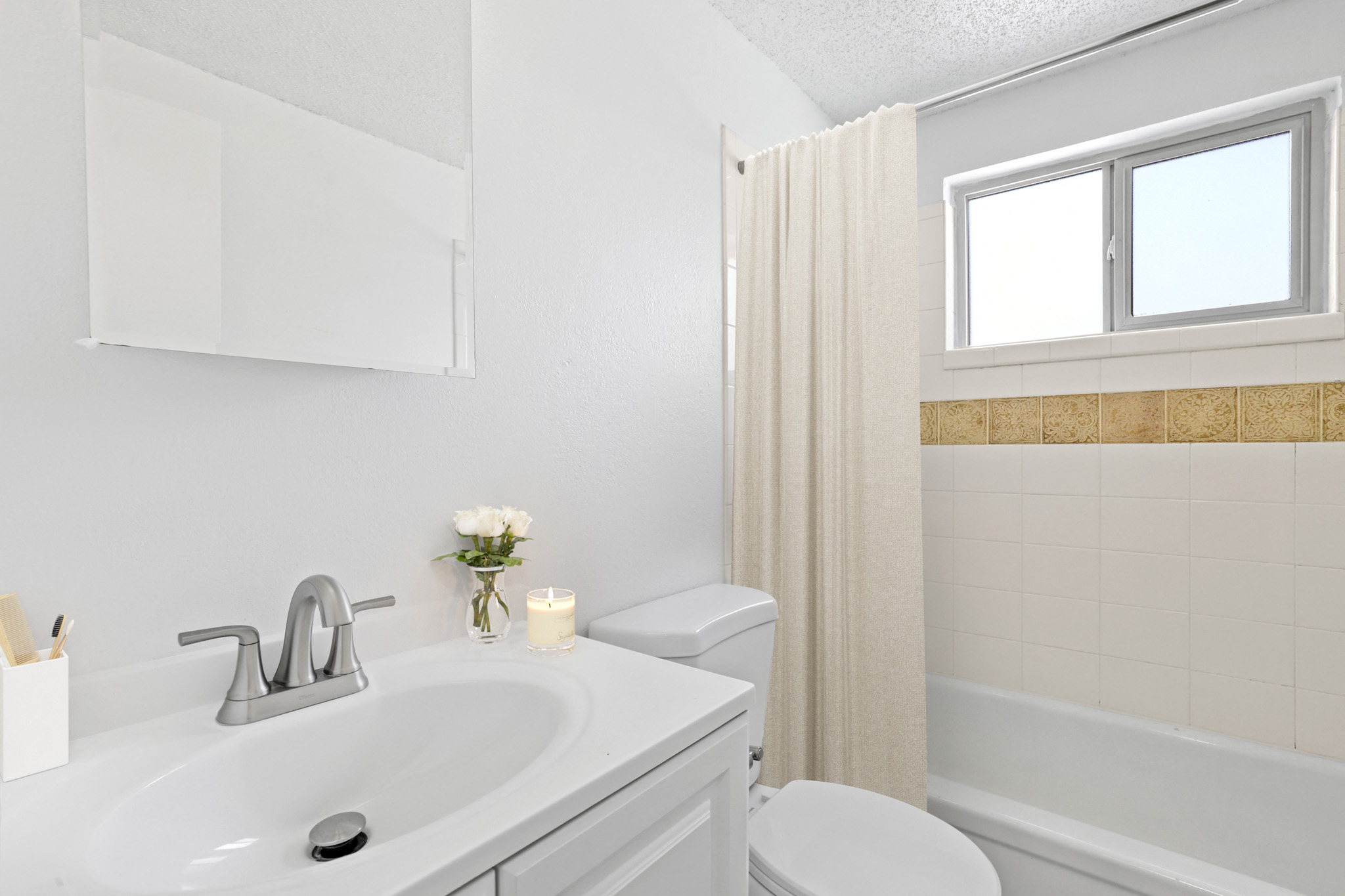 Ten Ten Clarkson Apartments in Denver, CO