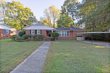 1103 Poplar Avenue 3 Beds Apartment for Rent