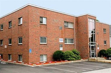 10, 14 Liscomb Street Studio-2 Beds Apartment for Rent