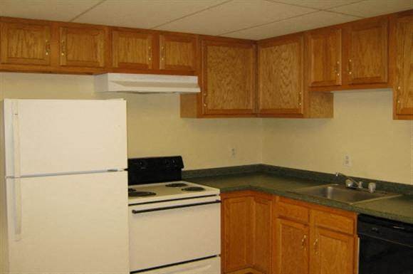 Studio apartment at 10 & 14 Liscomb Street Apartments in Worcester, MA
