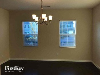 1034 Blue Stream Lane 5 Beds House for Rent - Photo Gallery 4
