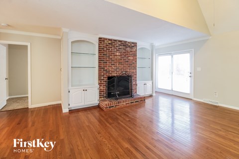 1301 Westminster Drive 3 Beds Apartment for Rent