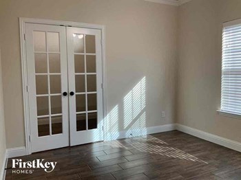 1403 Derby Drive 3 Beds House for Rent - Photo Gallery 3