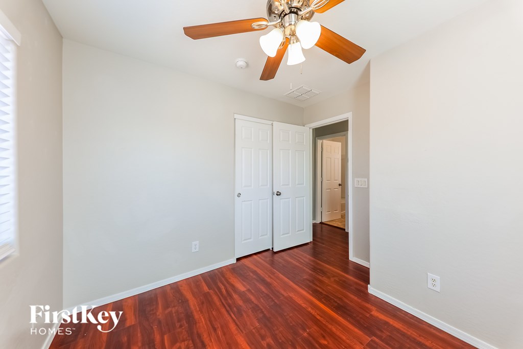 4680 E LAUREL AVENUE 3 Beds House for Rent - Photo Gallery 16