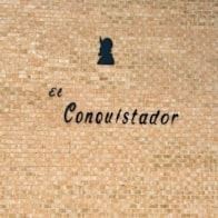 the logo of a building with the word consultant on it