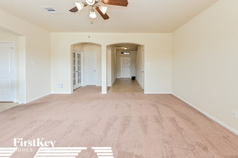 10502 Lake Of The Ozarks Drive 4 Beds Apartment for Rent
