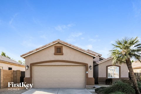 11029 W ALMERIA Road 3 Beds Apartment for Rent