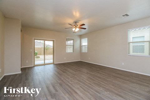 4637 E FIRE OPAL Lane 4 Beds Apartment for Rent