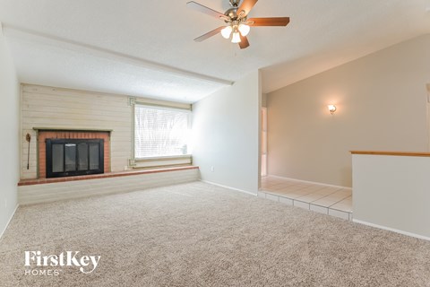 9801 E Domenic Lane 3 Beds Apartment for Rent