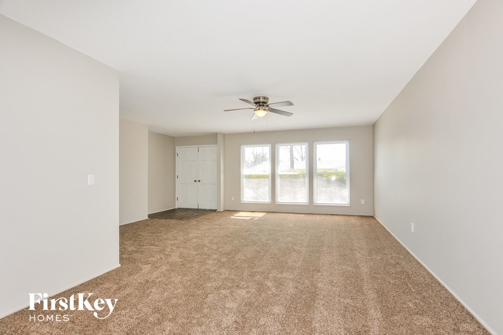 2545 Cripple Creek Drive St Louis, MO 63129 Rentals St Louis, MO