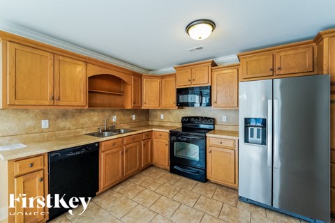 170 HORTON DRIVE 4 Beds Apartment for Rent