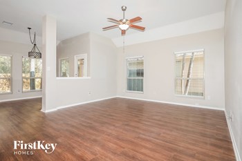 979 Arbor Way 3 Beds House for Rent - Photo Gallery 3