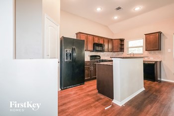 979 Arbor Way 3 Beds House for Rent - Photo Gallery 6