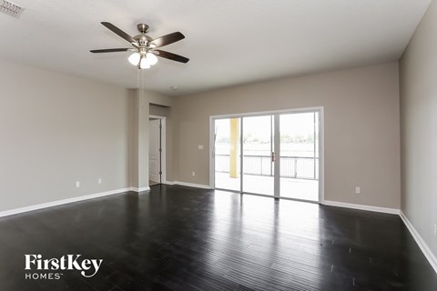 16367 MAGNOLIA GROVE WAY 4 Beds Apartment for Rent