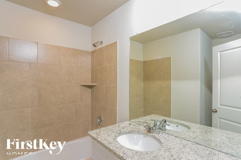 14006 FEED PARK 4 Beds House for Rent - Photo Gallery 13