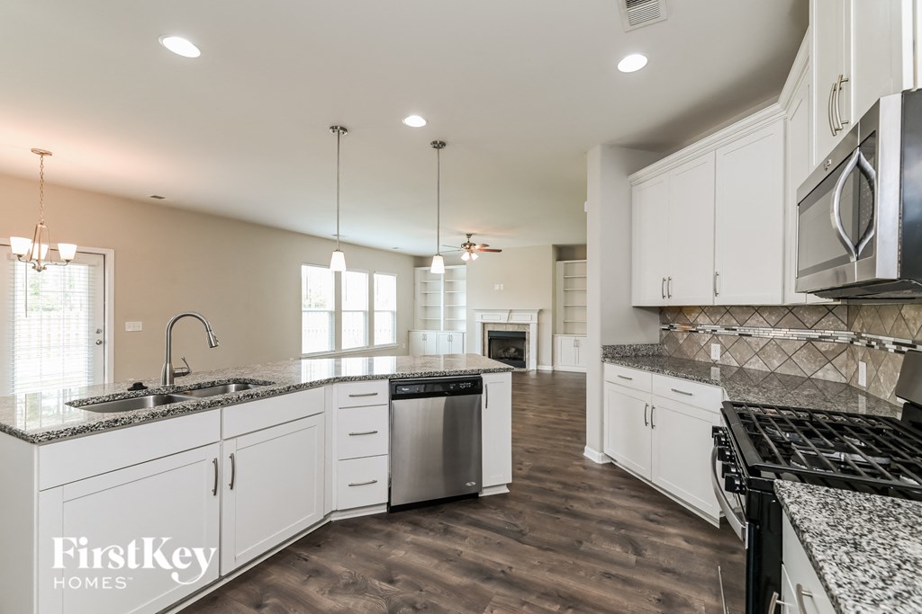 409 Flat Rock Lane 3 Beds House for Rent - Photo Gallery 8