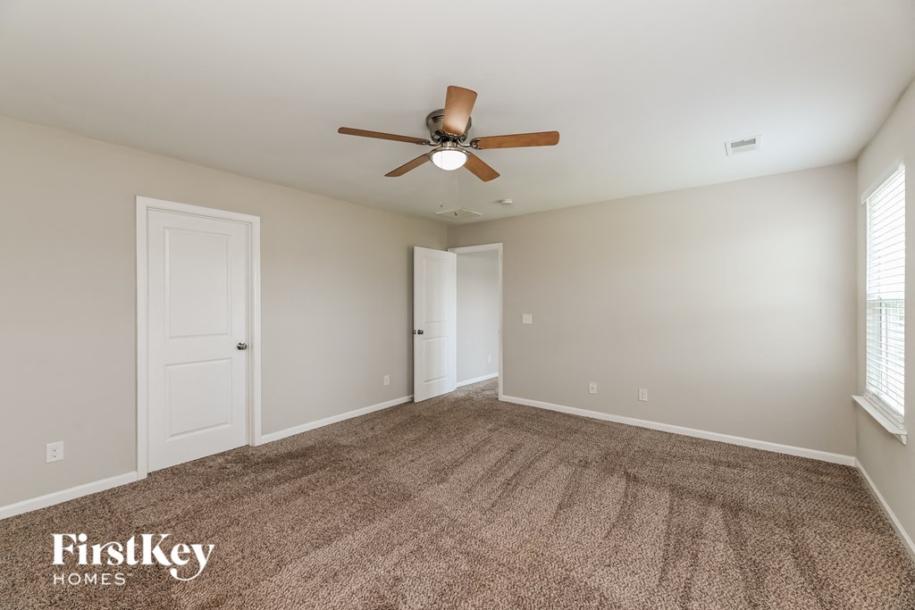 409 Flat Rock Lane 3 Beds House for Rent - Photo Gallery 10