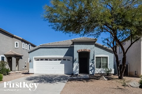 1210 W VINEYARD PLAINS Drive 3 Beds Apartment for Rent