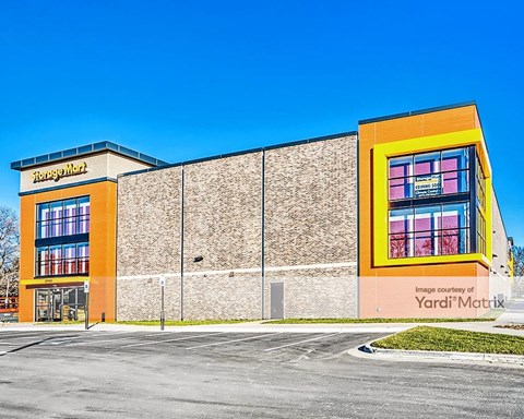 Storage Units for Rent available at 7200 Shawnee Mission Pkwy, Overland Park, KS 66202