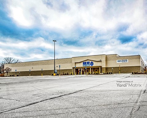 Storage Units for Rent available at 12420 US Hwy 71, Grandview, MO 64030