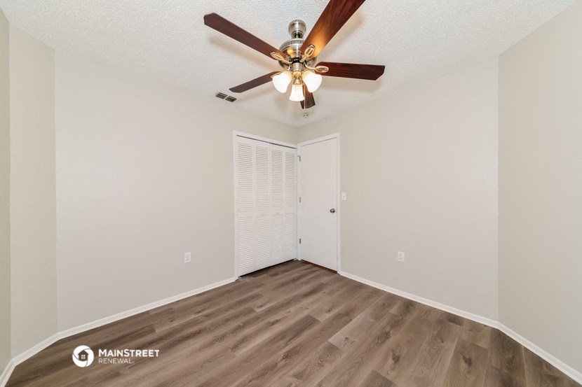 the spacious living room of our two bedroom apartment atrium