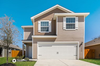 21055 Titan Drive 3 Beds Apartment for Rent