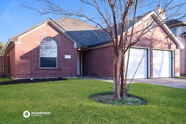4023 ALMOND LAKE DR 3 Beds Apartment for Rent