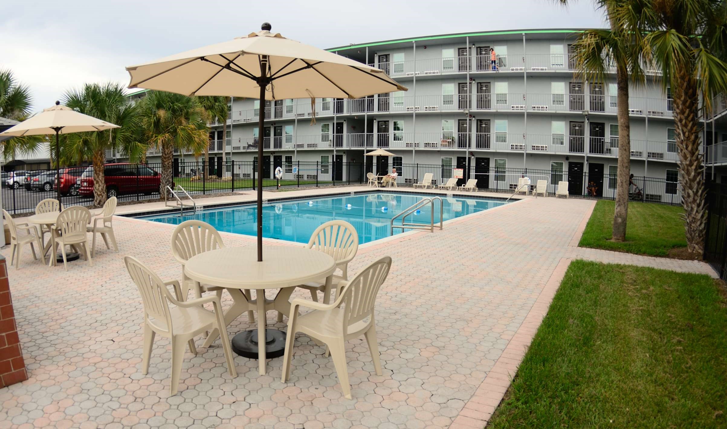 The Remington Apartments By Brookfield, 201 Simpson Rd. Ste. A