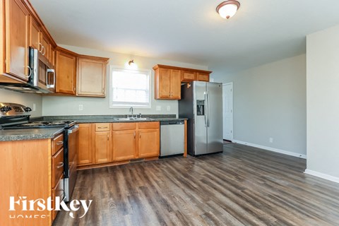 1748 Ridge Runner Court Studio House for Rent - Photo Gallery 6