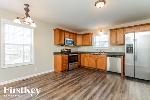 1748 Ridge Runner Court Studio House for Rent - Photo Gallery 8