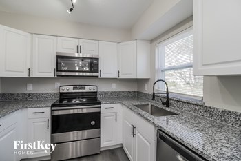 3160 Argyle Road 3 Beds House for Rent - Photo Gallery 5