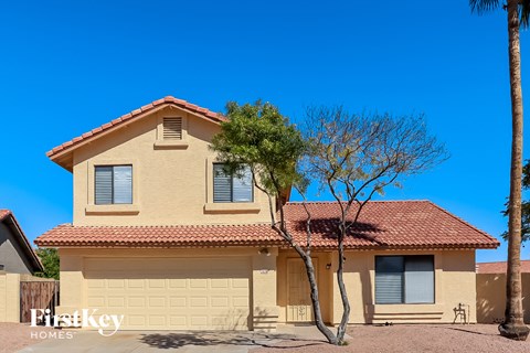 3638 E VERDIN Road 3 Beds Apartment for Rent