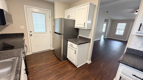 2809 5Th Street SE 2 Beds Apartment for Rent