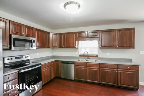 8085 Lawrence Woods Boulevard 4 Beds Apartment for Rent