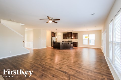 457 Flat Rock Lane 4 Beds Apartment for Rent