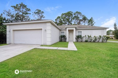 400 SARAGASSA AVE S W 3 Beds Apartment for Rent