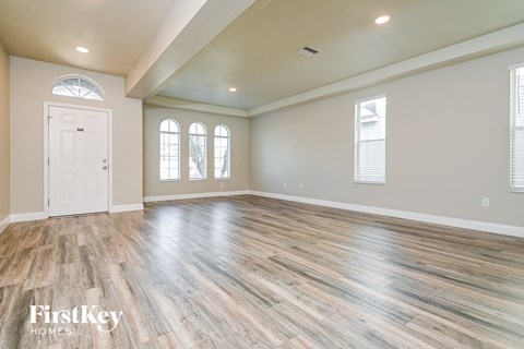 11538 Tangle Creek Boulevard 5 Beds Apartment for Rent