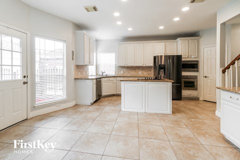 2407 Spanish Oak Hill Court 4 Beds Apartment for Rent