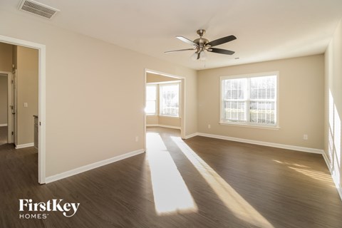 4705 Meadowcroft Road 3 Beds Apartment for Rent