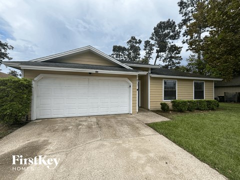 8717 IRONGATE DRIVE 4 Beds Apartment for Rent