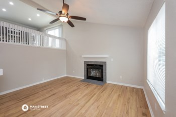 3062 S TRUCKEE ST 3 Beds House for Rent - Photo Gallery 6