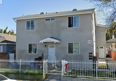 7916-7918 1/2 S San Pedro St 3 Beds Apartment for Rent - Photo Gallery 1