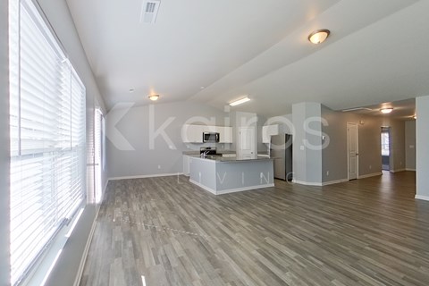 1190 Silvertrace Dr 3 Beds Apartment for Rent